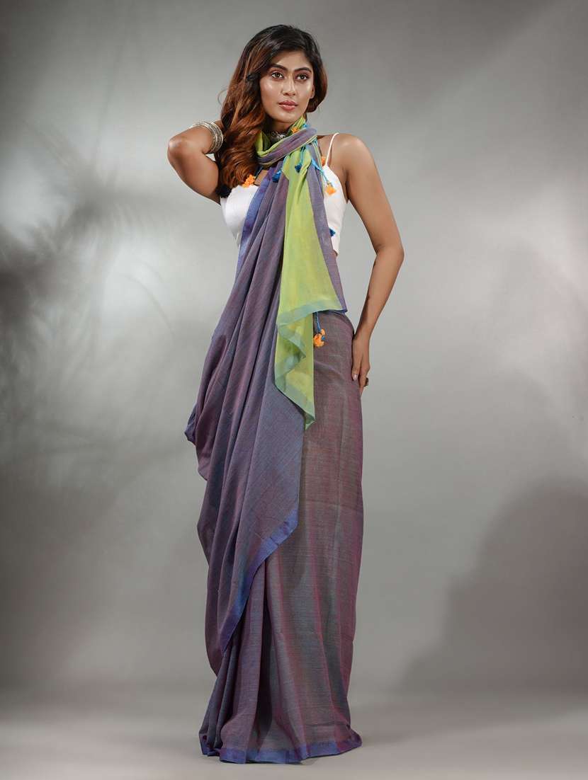 women's solid blue colored saree with blouse