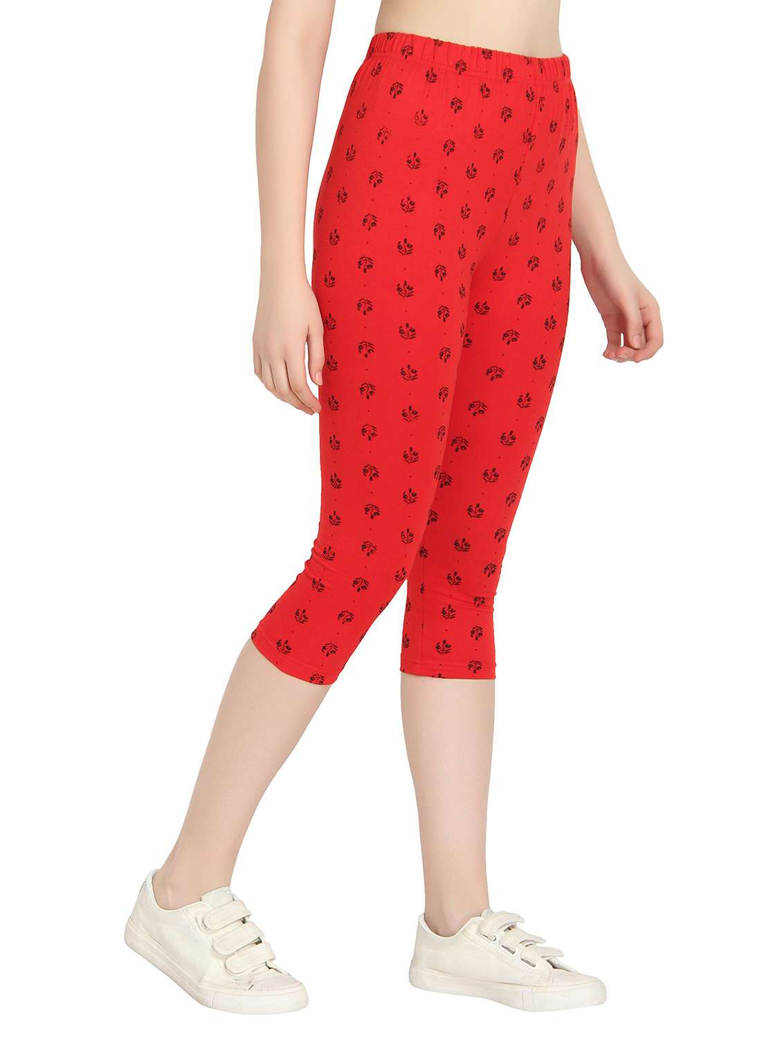 red printed regular capri legging - 19719192 -  Standard Image - 2