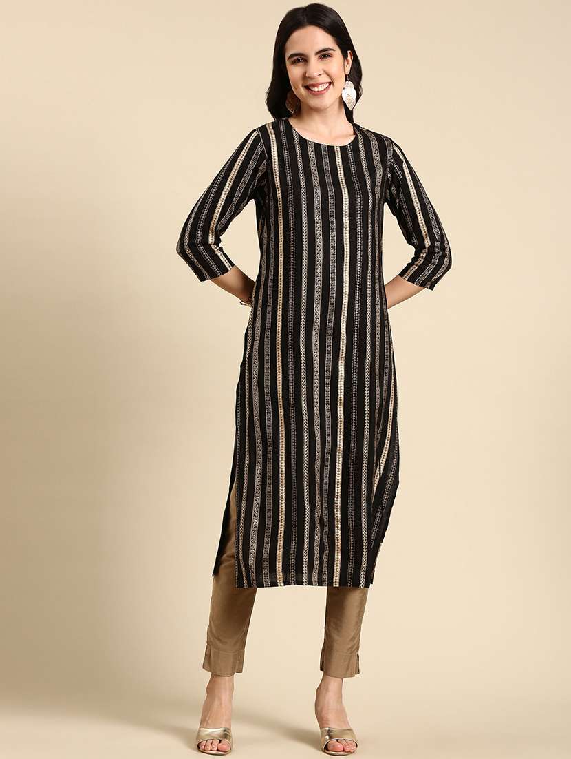 women's straight kurta - 19719321 - Zoom Image - 0