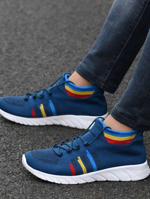men lace up sports shoes - 19720611 - Standard Image - 0
