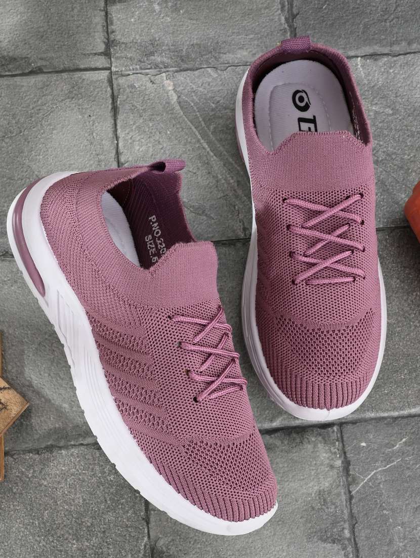 solid lace-up sports shoe - 19720893 -  Zoom Image - 0