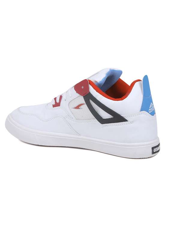 men lace up sneakers - 19723990 -  Standard Image - 2