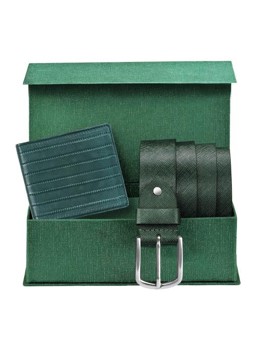 leather wallet with belt - 19731829 -  Standard Image - 0