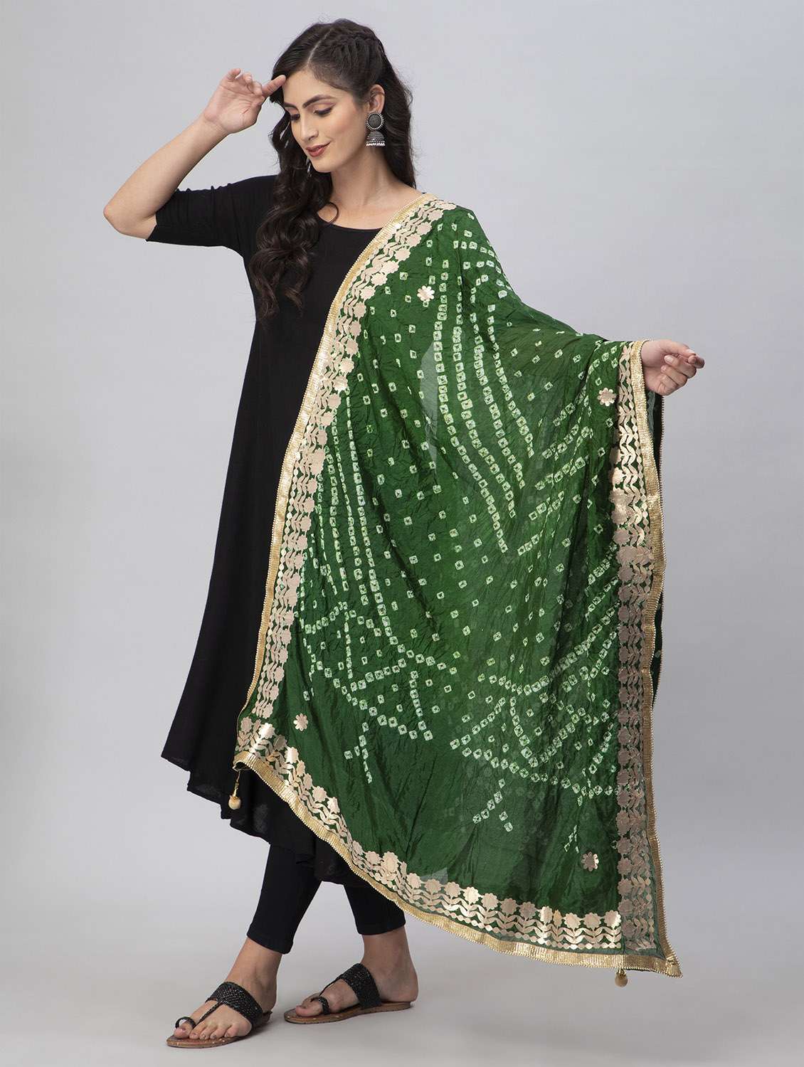 gota work bandhani dupatta