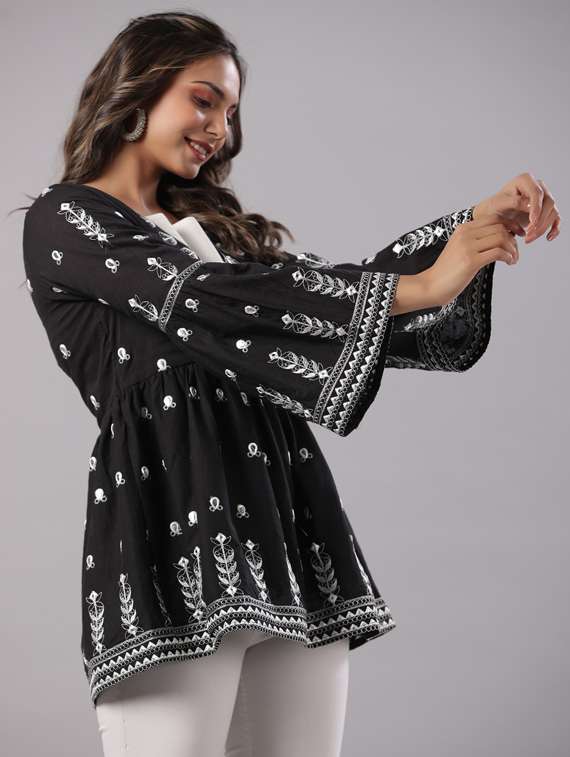 black printed regular tunic - 19740349 -  Standard Image - 2