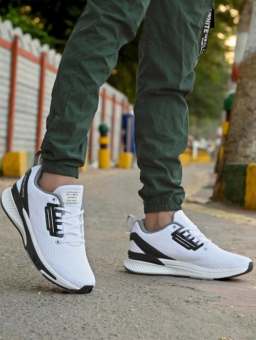 men lace up sport shoes - 19747224 -  Standard Image - 0