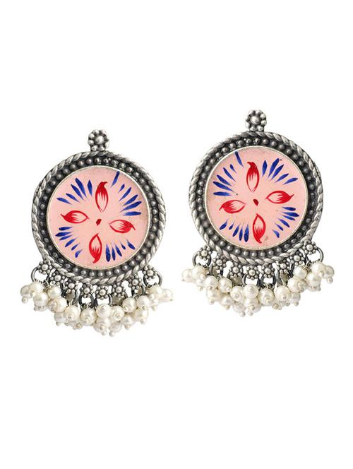 sliver brass oxidised studs earring - 19754992 -  Standard Image - 0