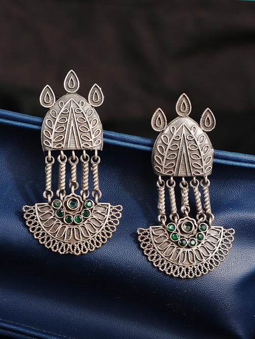 green brass studs earring - 19755027 - Standard Image - 0
