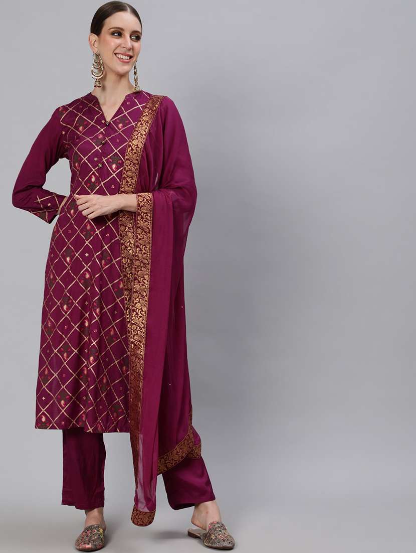 printed kurta pant set with dupatta