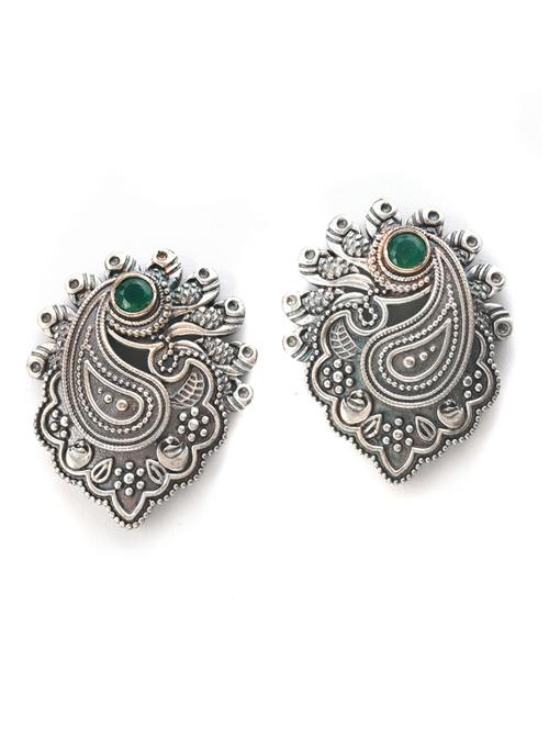 sliver brass oxidised studs earring - 19768328 -  Standard Image - 0