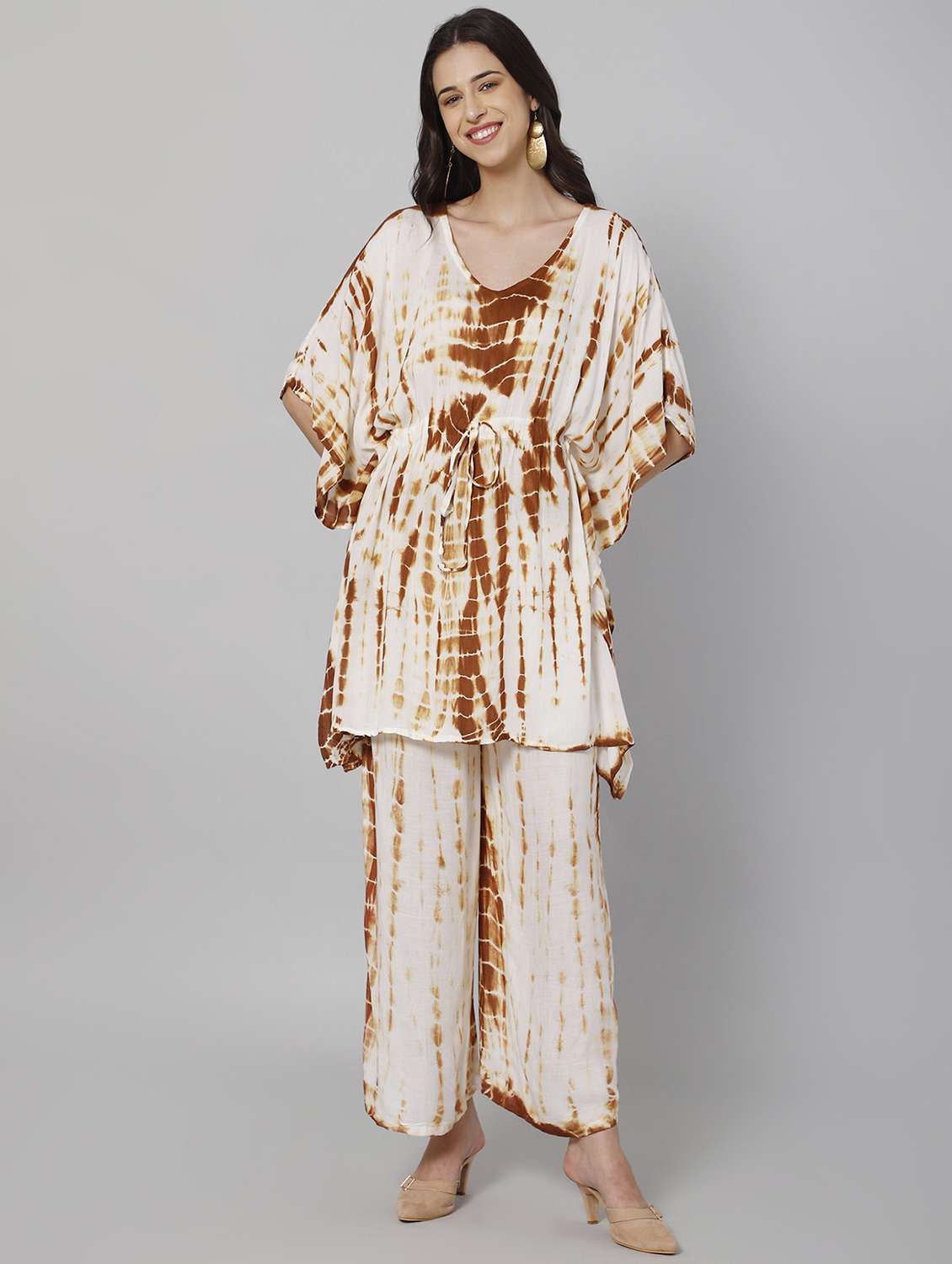 tie & dye kaftan and palazzo set - 19771903 - Zoom Image - 0