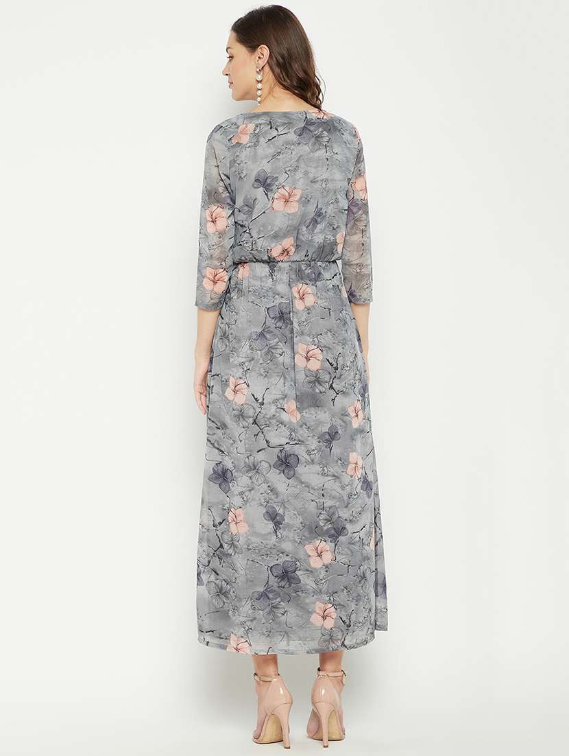 women's  floral dress - 19775940 -  Standard Image - 2