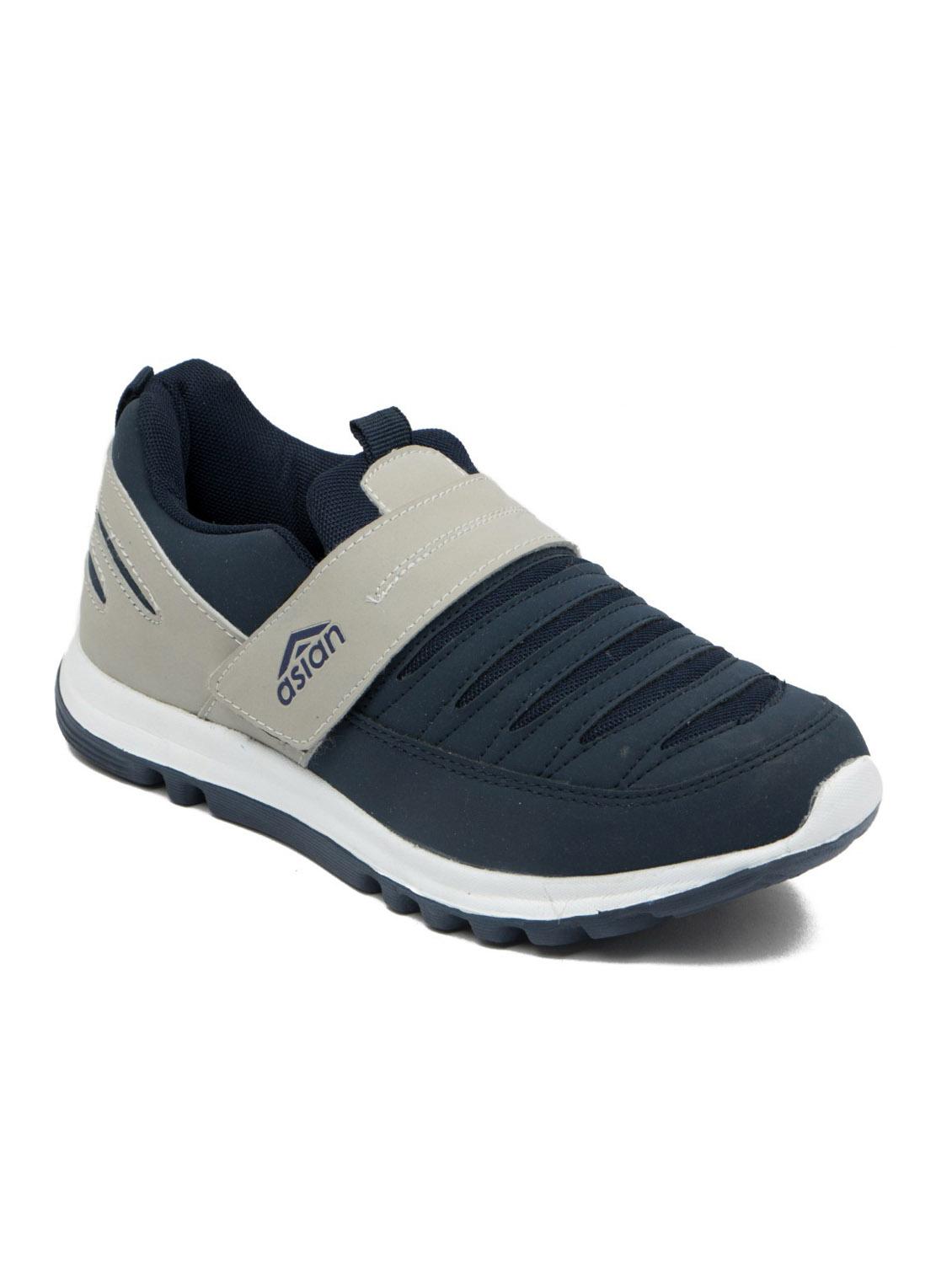 navy blue slip on sports shoes - 19790153 -  Zoom Image - 0