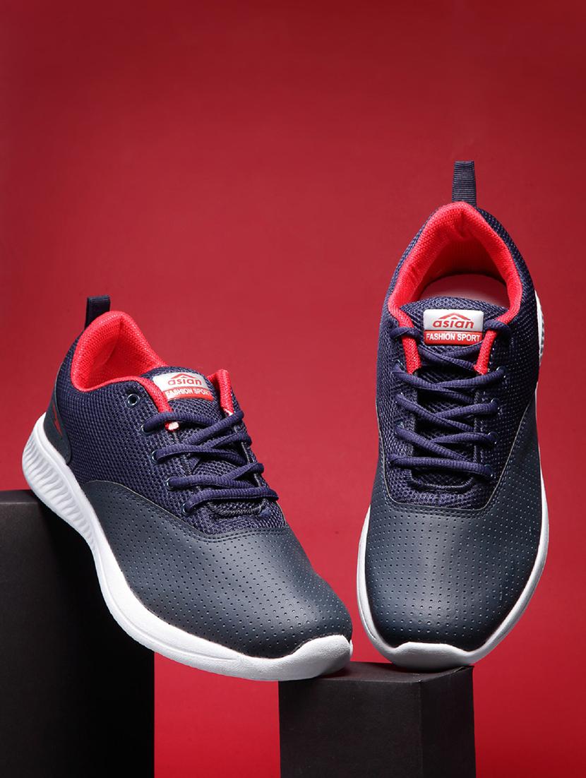 men slip on sport shoes - 19790449 - Zoom Image - 0