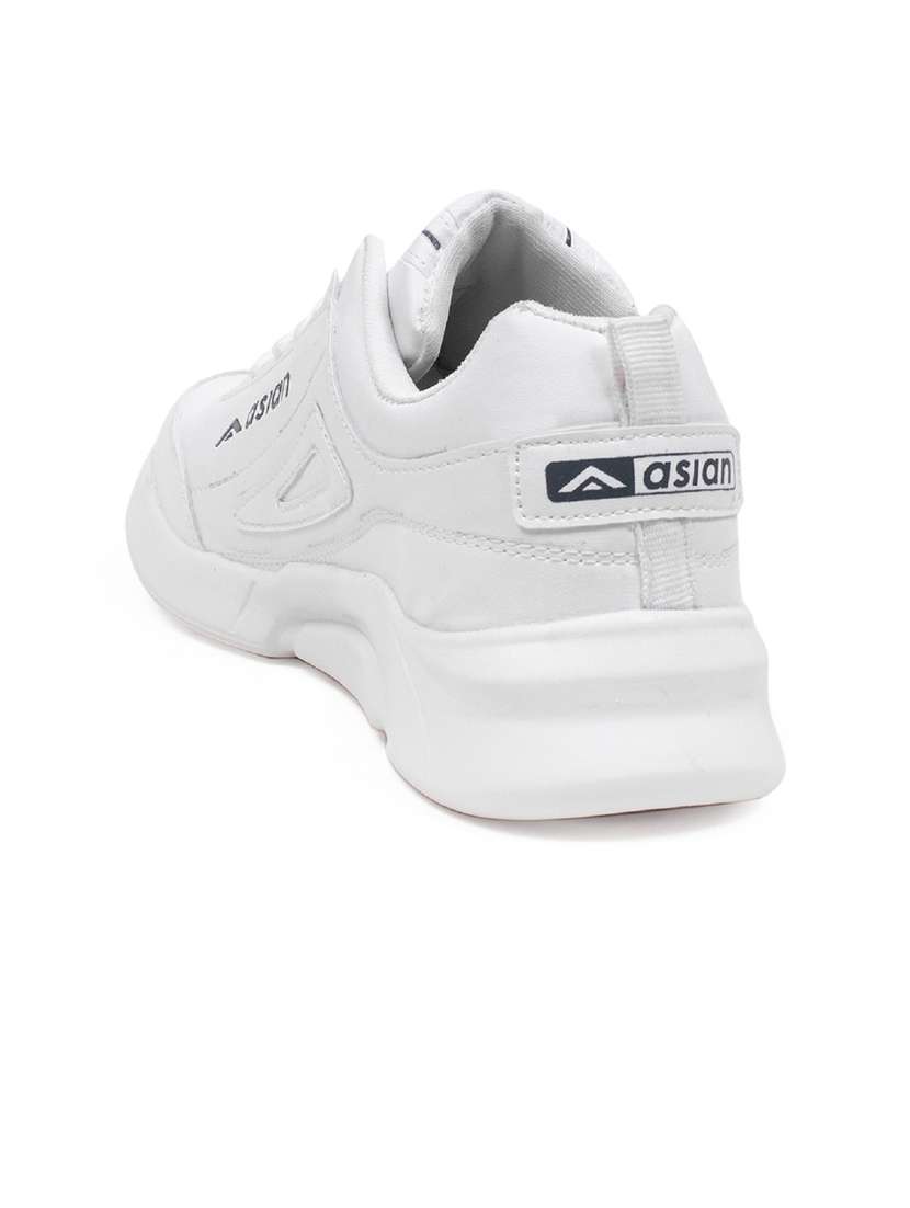 men lace up sport shoes - 19790692 -  Standard Image - 2