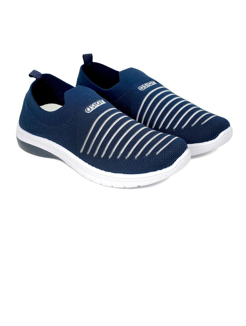 women slip on sport shoes - 19791924 -  Zoom Image - 0