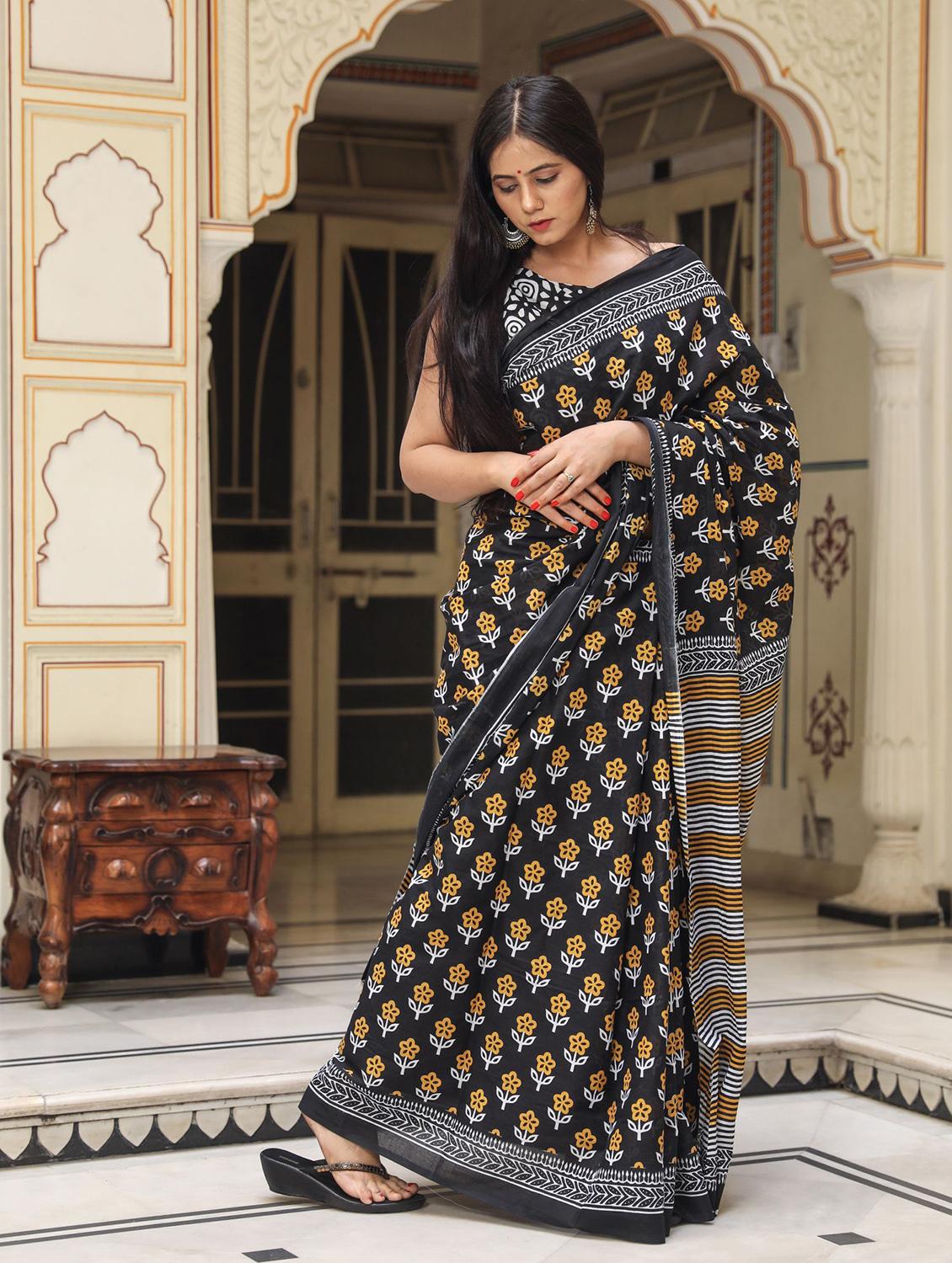 florals printed saree with blouse - 19796995 - Standard Image - 2