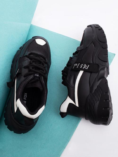 black solid lace-up sneaker - 19813847 - Standard Image - 0