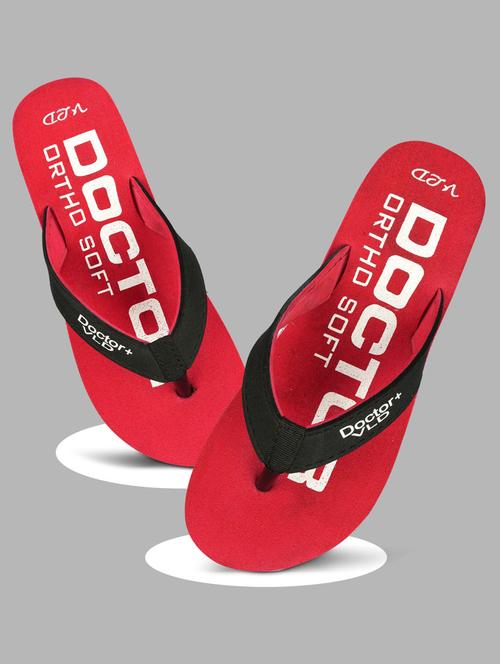 men red toe separator slipper - 19815435 -  Standard Image - 0