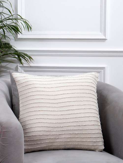 white cotton knit cushion cover - 19831163 -  Standard Image - 0