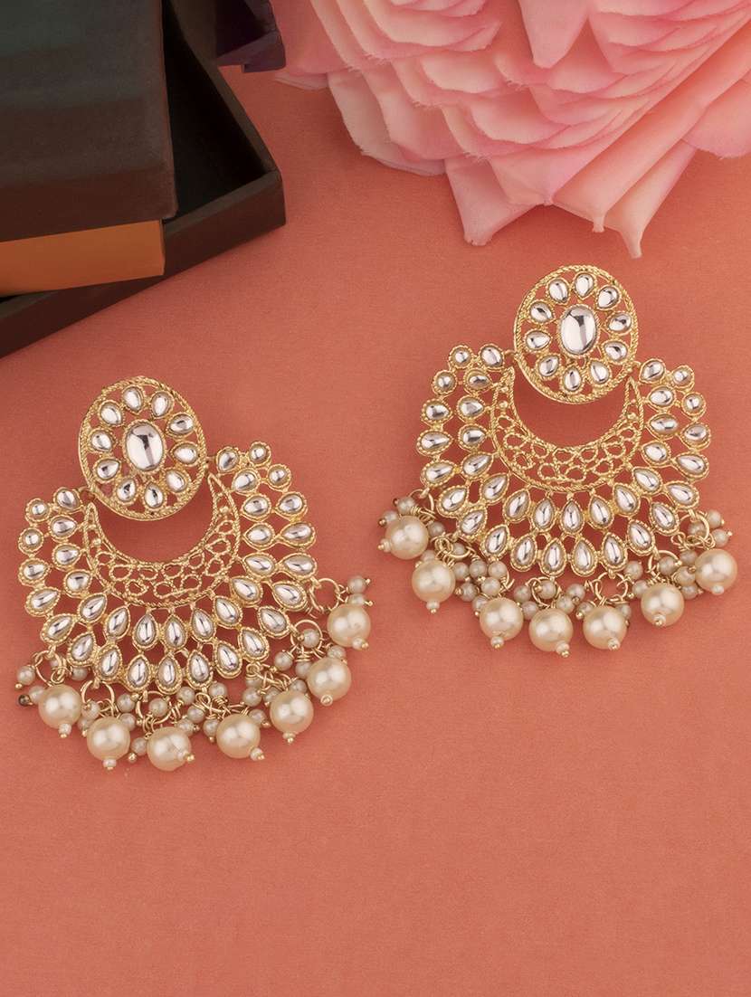 gold alloy chandballi earring