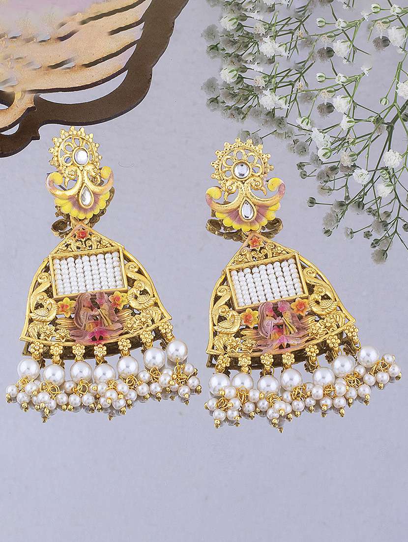 gold alloy chandellier earring - 19839956 - Zoom Image - 0