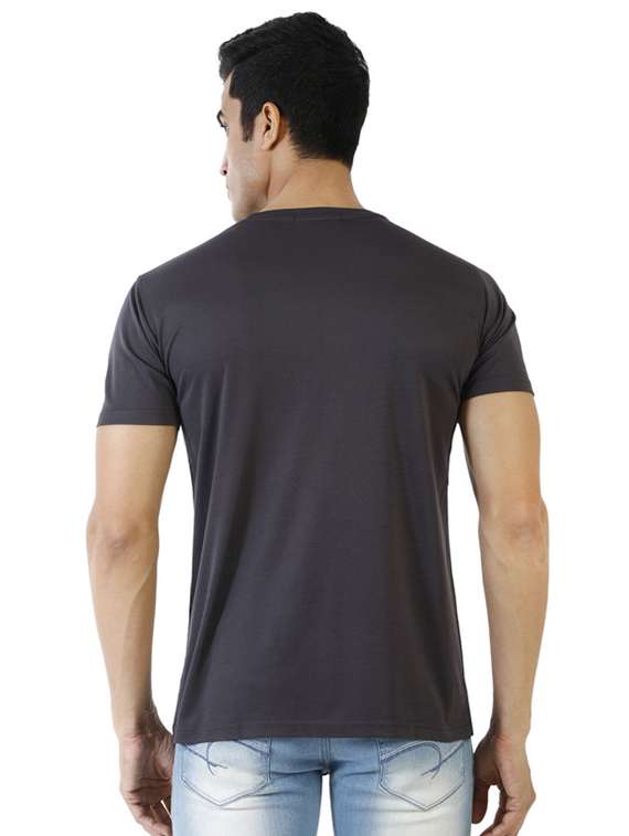 crew neck chest print t-shirt - 19839987 -  Standard Image - 2