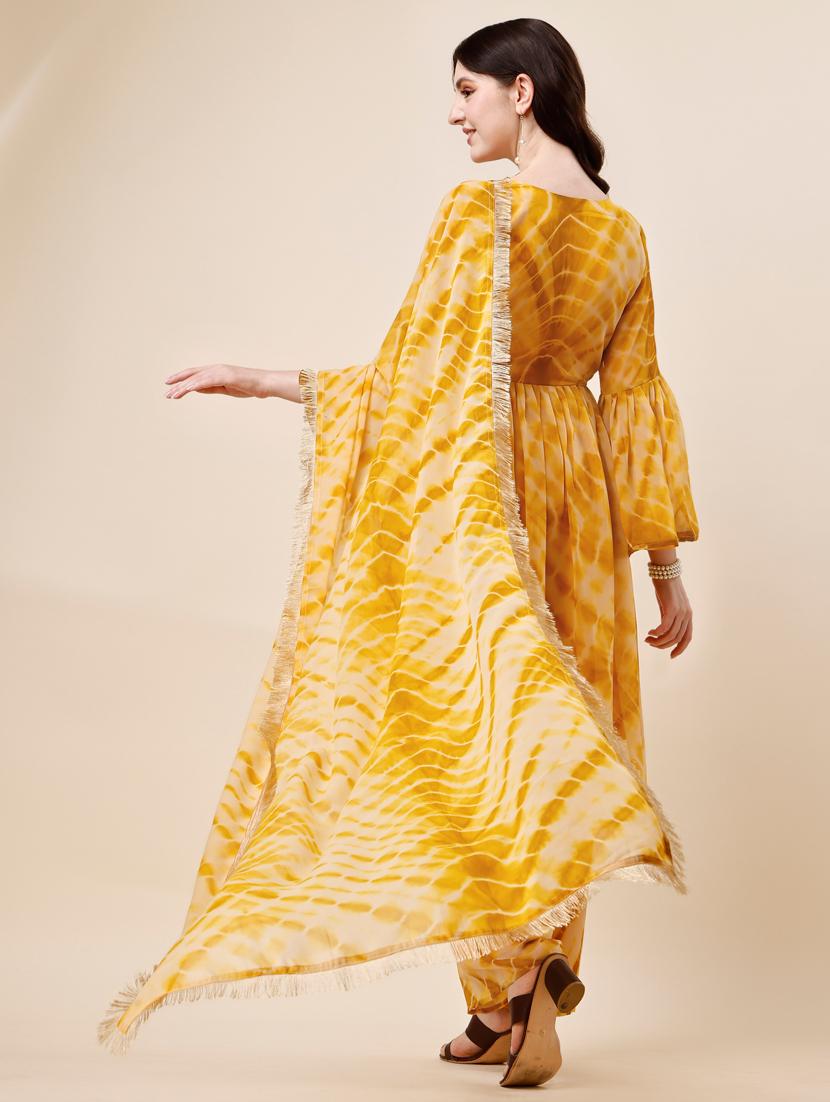 tie & dyed kurti with palazzos & dupatta - 19847105 - Standard Image - 2