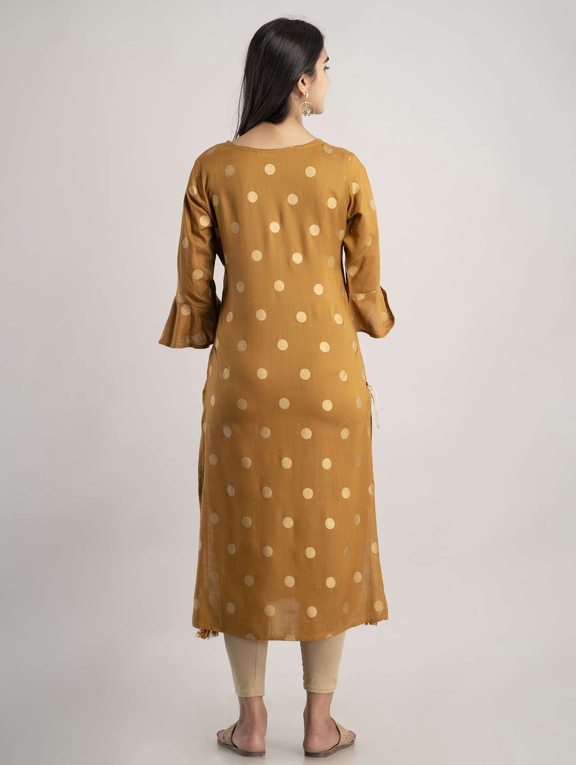 women's straight kurta - 19847229 - Standard Image - 2