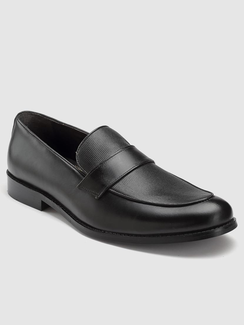 black slip on shoes - 19850168 - Zoom Image - 0
