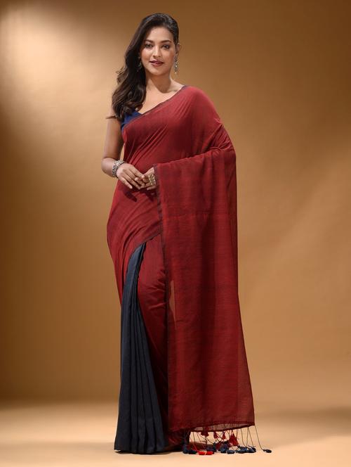 women's self design maroon colored saree with blouse - 19866524 - Standard Image - 0