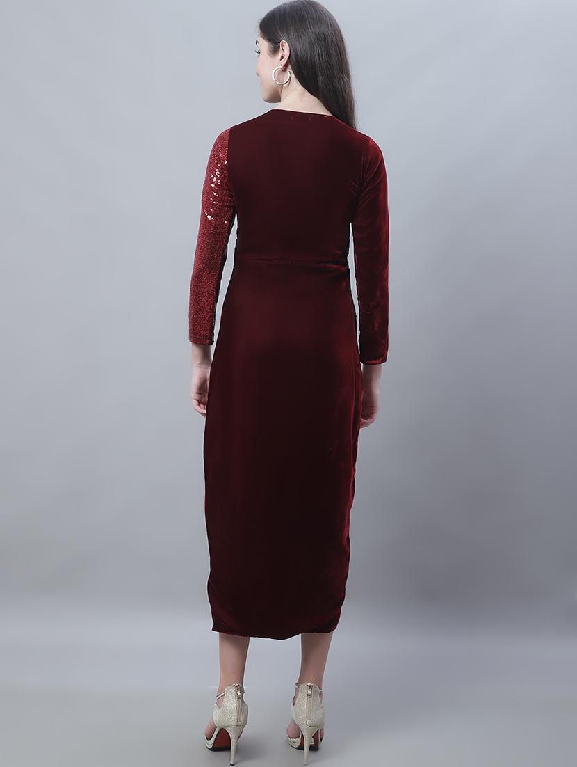 maroon self designed v-neck bodycon dress with front slit - 19889912 - Standard Image - 2