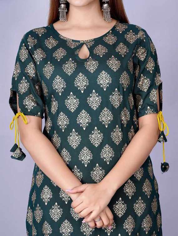 women's straight kurta - 19891526 -  Standard Image - 2