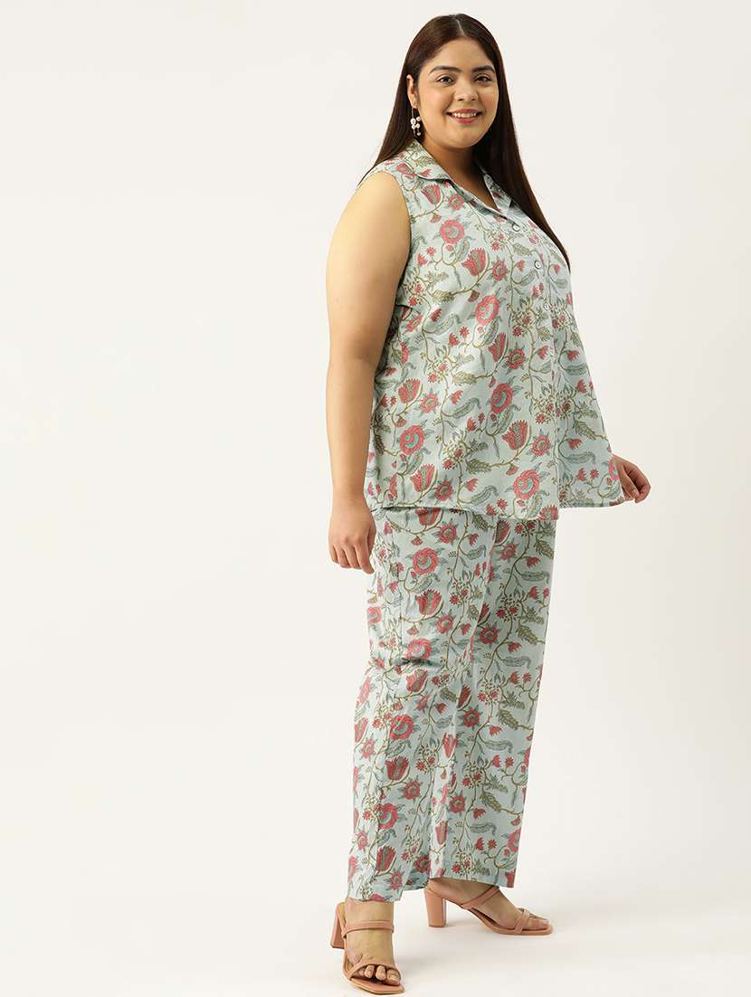 printed top and culottes plus size sets - 19895050 - Standard Image - 2