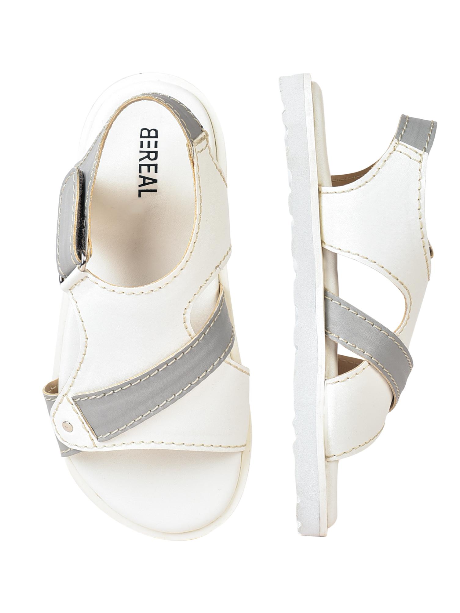 the rugged runners are perfect for - 19895658 - Standard Image - 2