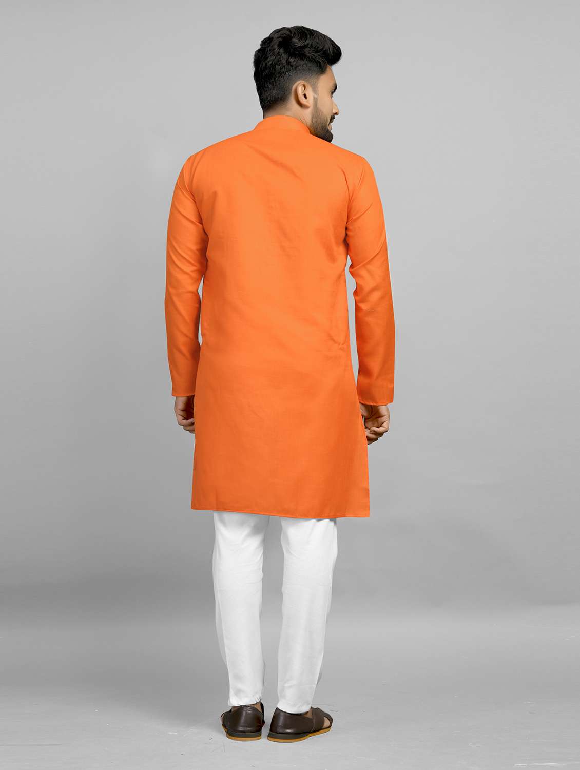 men pack of 2 solid mandarin neck long kurta - 19895910 -  Standard Image - 2