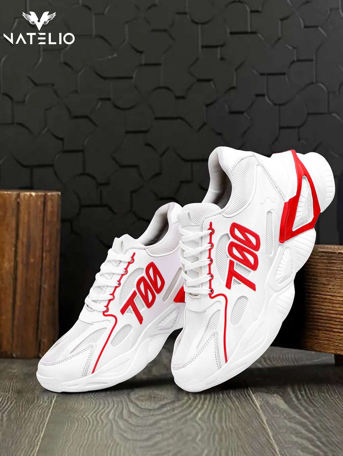 white lace up sport shoe
