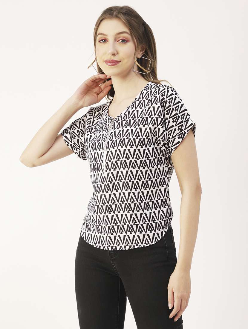 women's straight round neck top