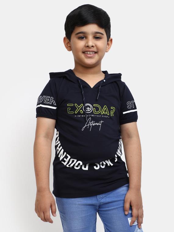 black hooded printed half sleeves t-shirt