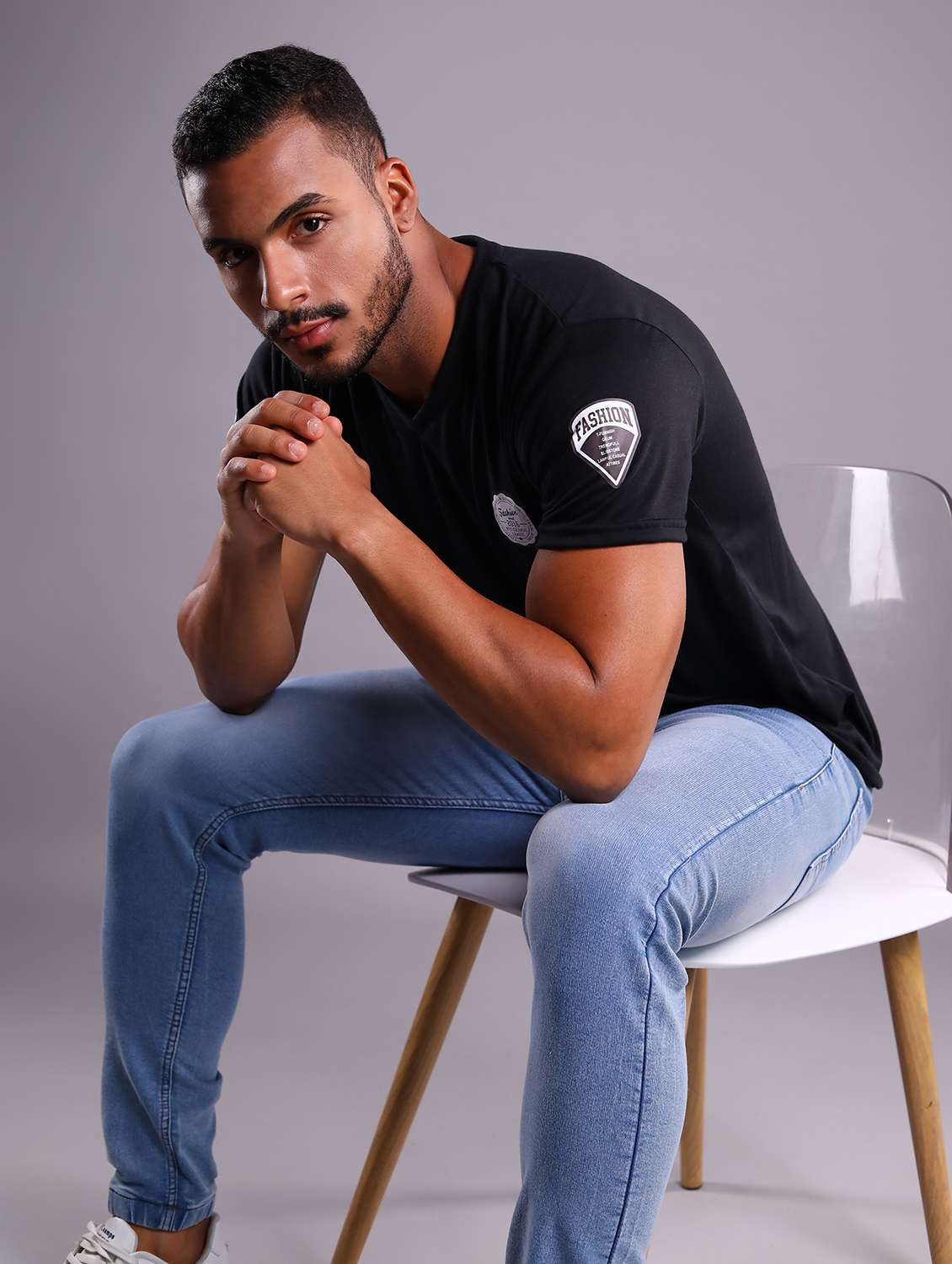 men black slim fit plain t-shirt - 19915612 - Zoom Image - 0