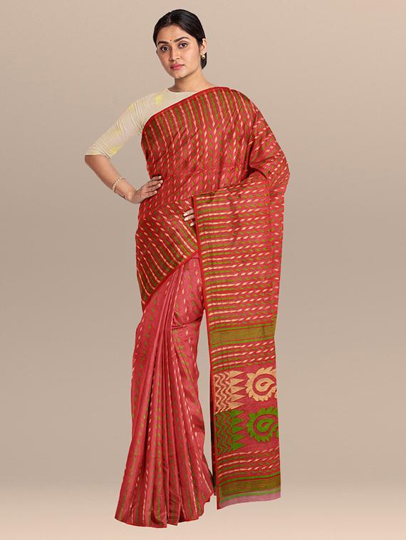 women's self design maroon colored saree with blouse - 19925822 -  Zoom Image - 0