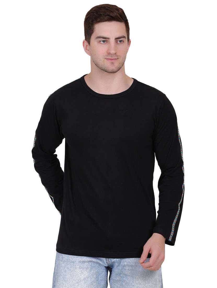 round neck solid regular t-shirt