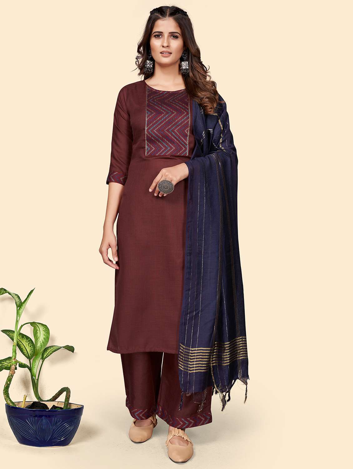 round neck printed suit set