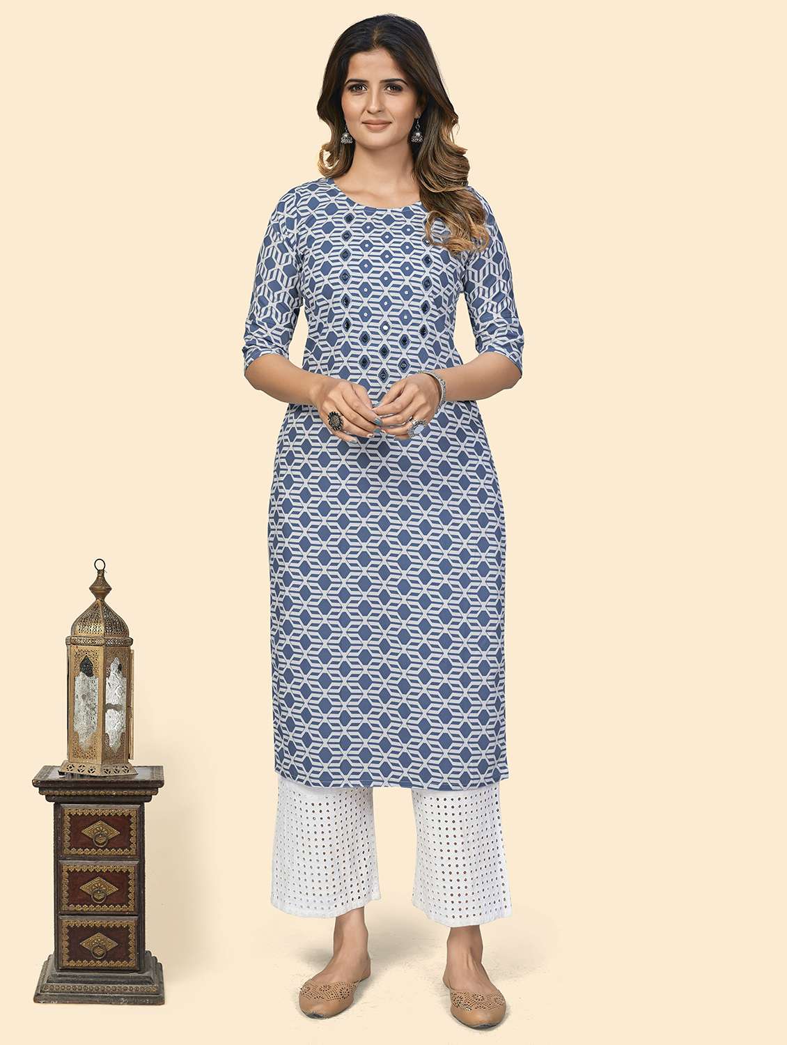 women's straight kurta