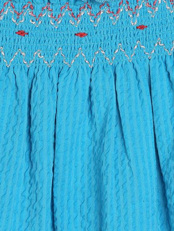 blue cotton top - 19945883 -  Standard Image - 2