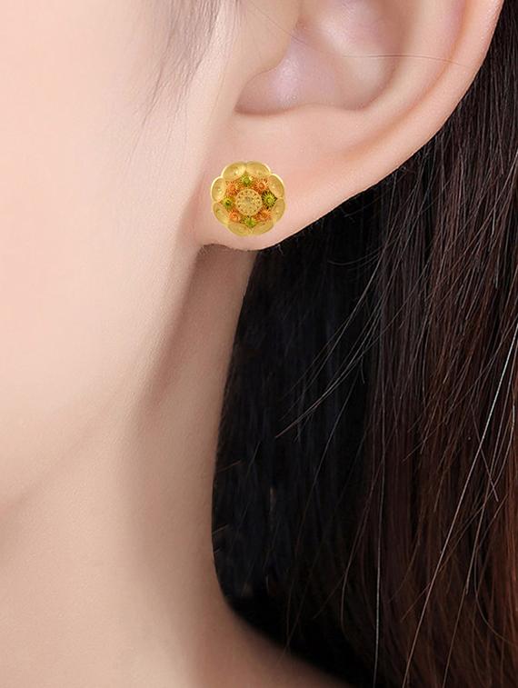 yellow brass studs flower earring - 19947164 - Standard Image - 2