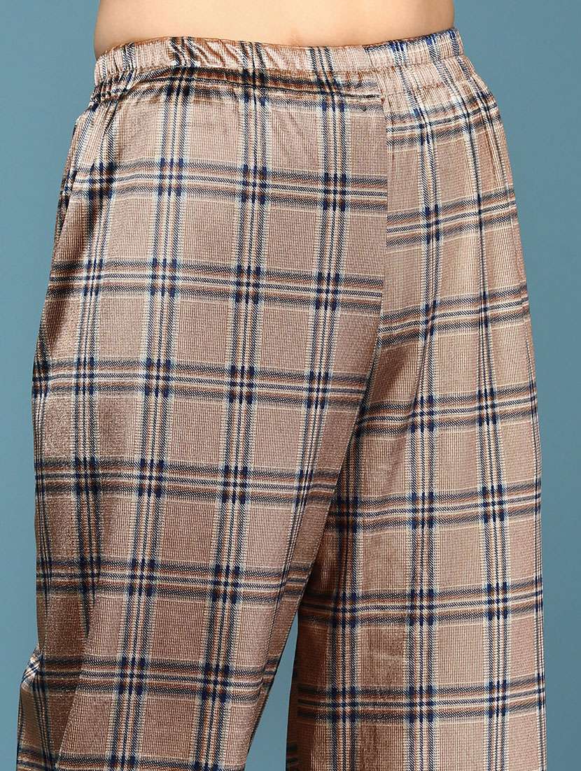 women checks print top and palazzo co-ords set - 19947678 - Standard Image - 7