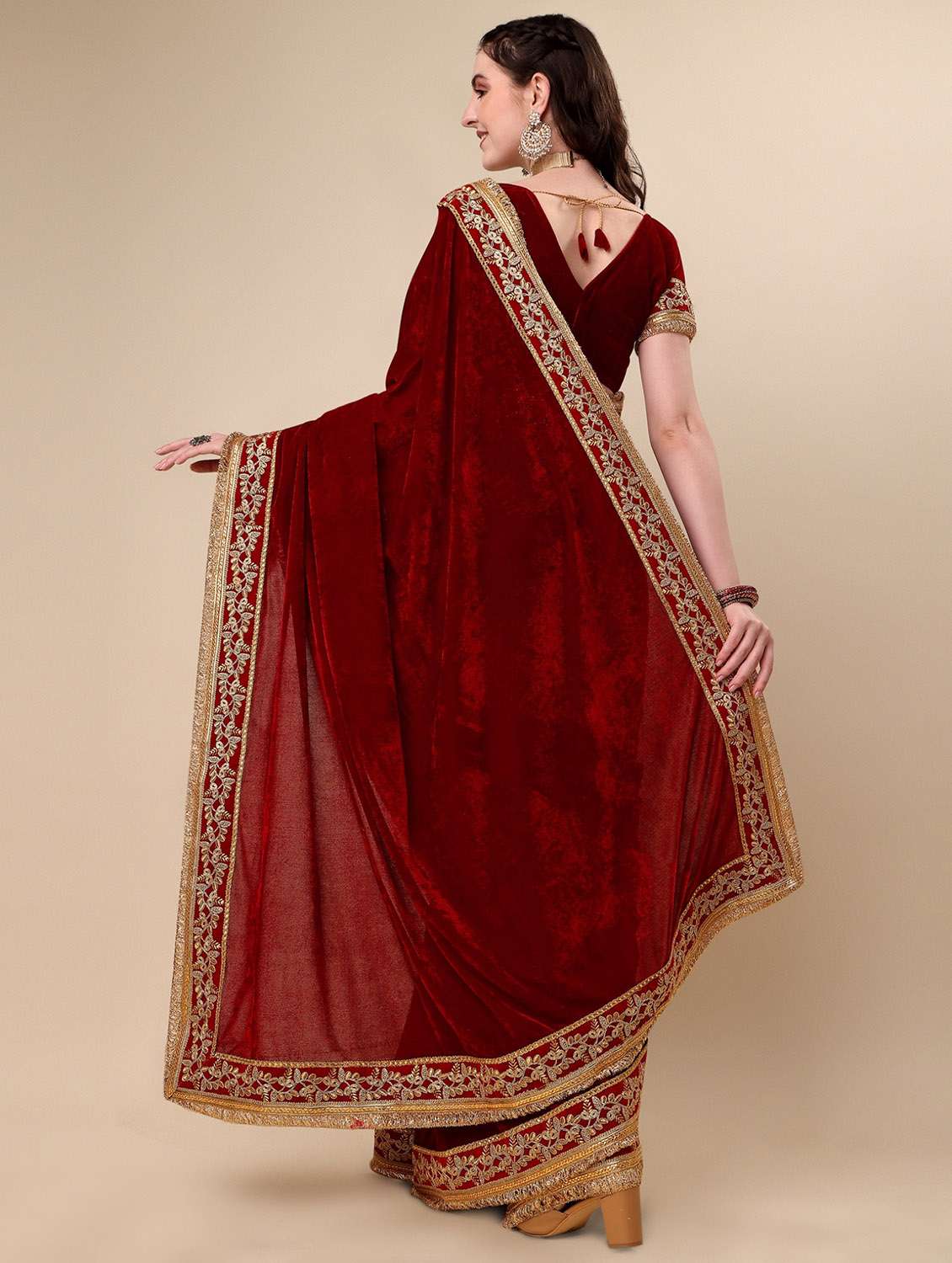 women's solid maroon colored saree - 19963425 -  Standard Image - 2