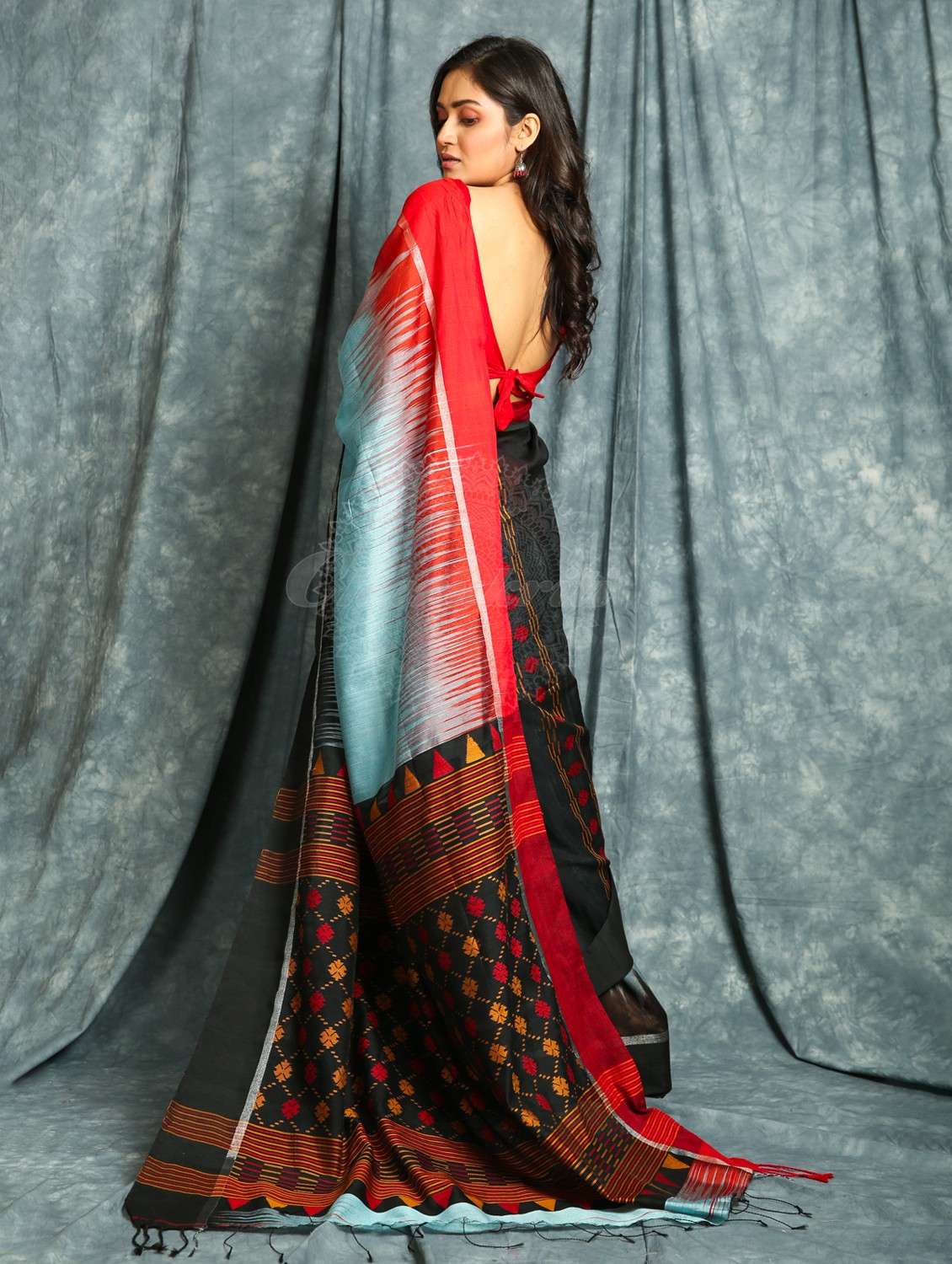 sky blue handloom saree with blouse - 19968307 -  Standard Image - 2