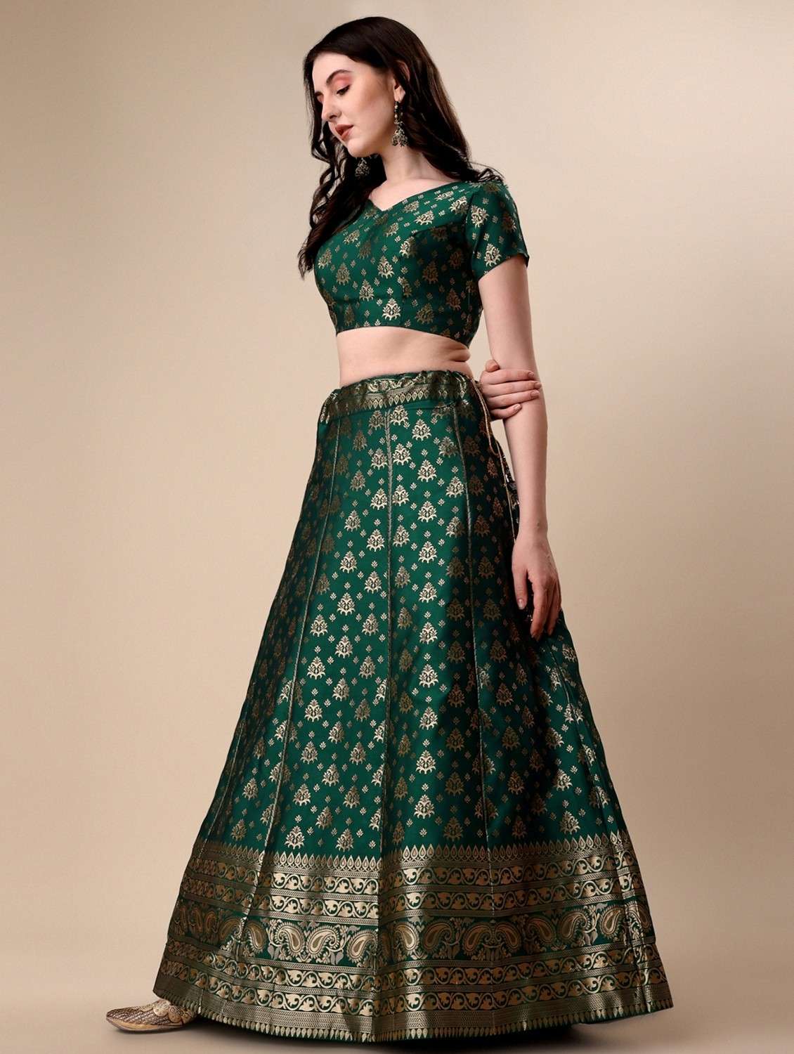 banarasi lehenga choli with dupatta set - 19970336 -  Standard Image - 2